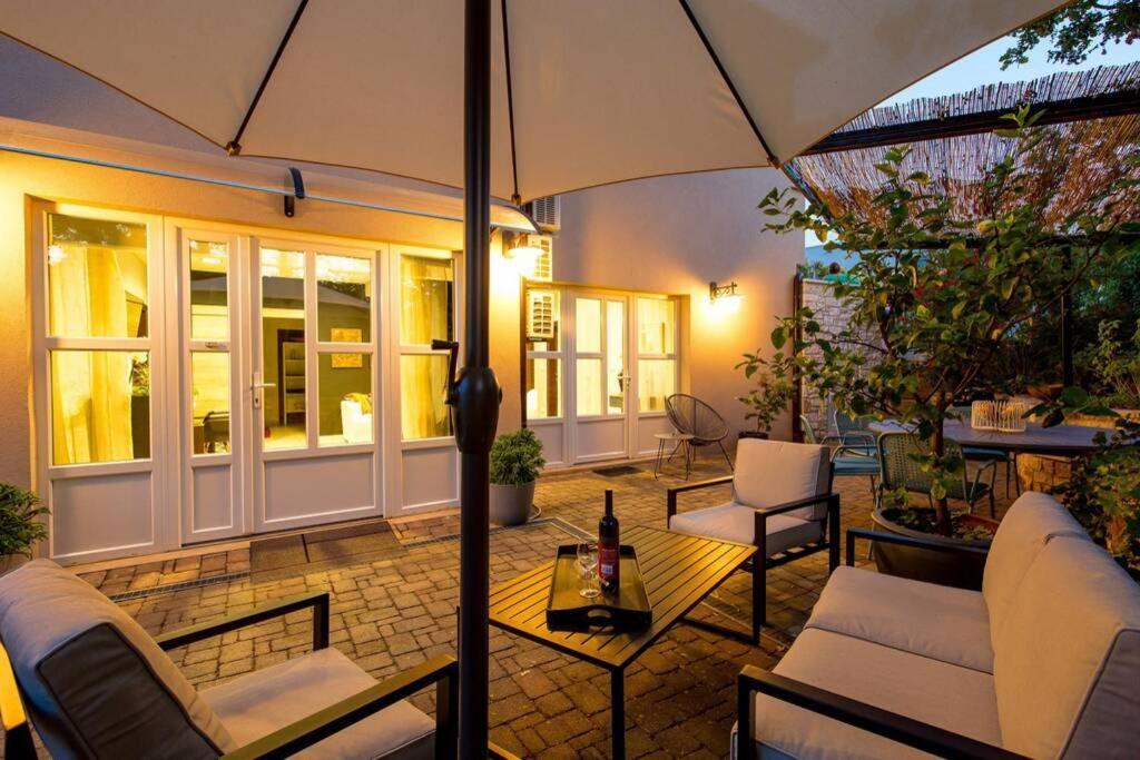Villa Lidija ポレッチ エクステリア 写真