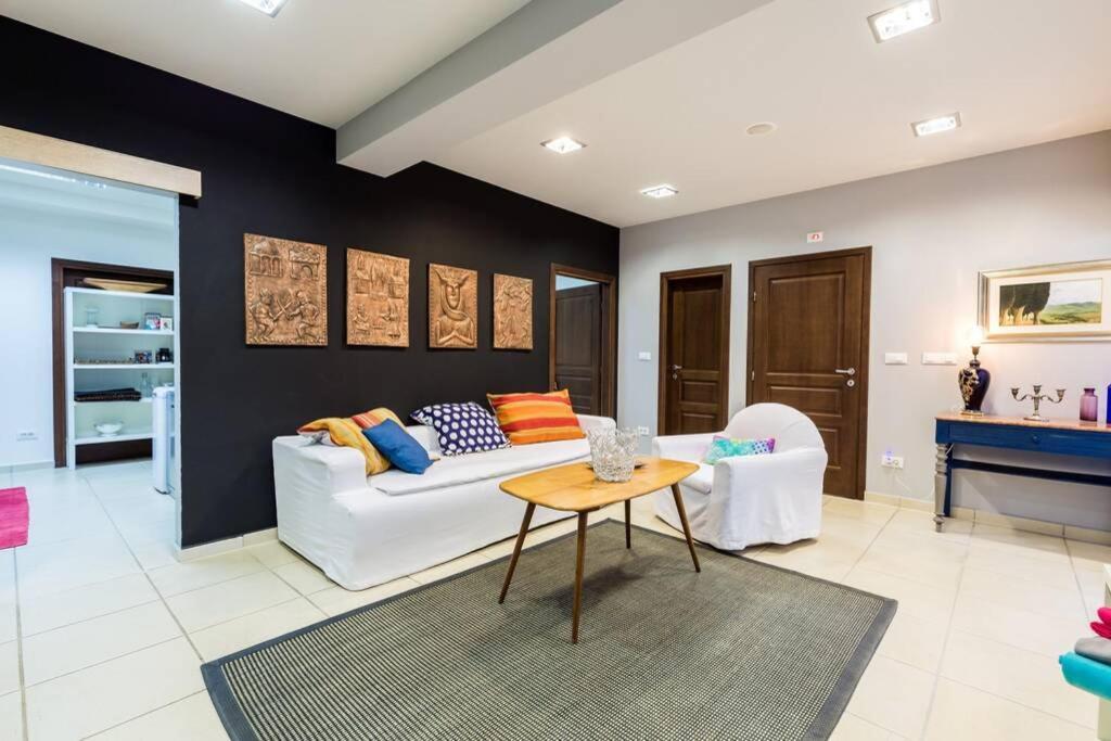 Villa Lidija ポレッチ エクステリア 写真